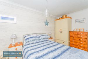 Bedroom- click for photo gallery